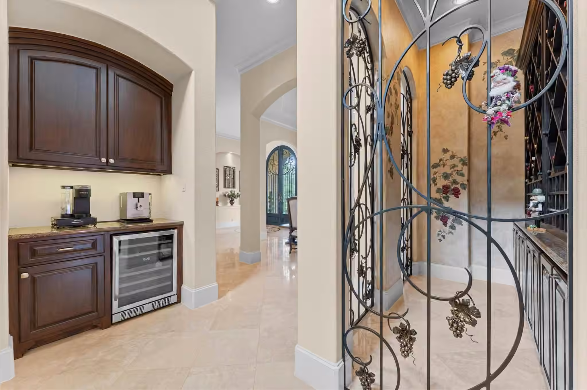 Photo 7 of 28427 Woodsons Lake Drive, Spring, TX