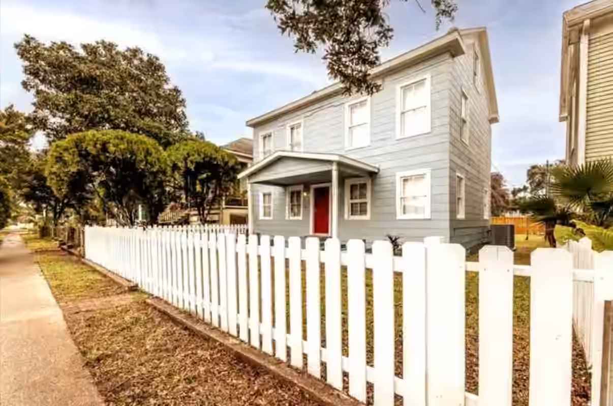 Photo 3 of 3112 Ursuline Street, Galveston, TX