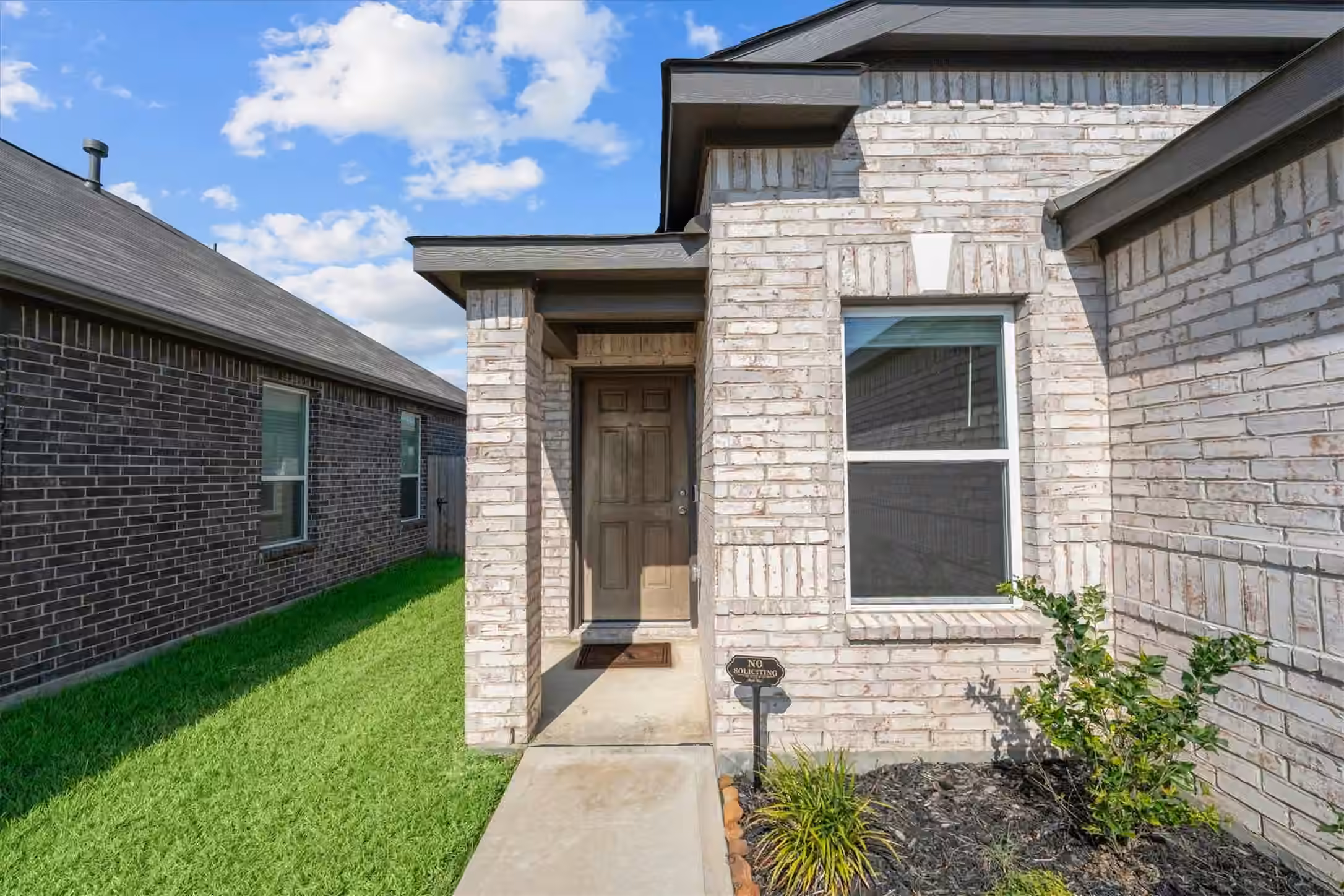 Photo 4 of 15707 Lemmonwood Hills Lane, Houston, TX