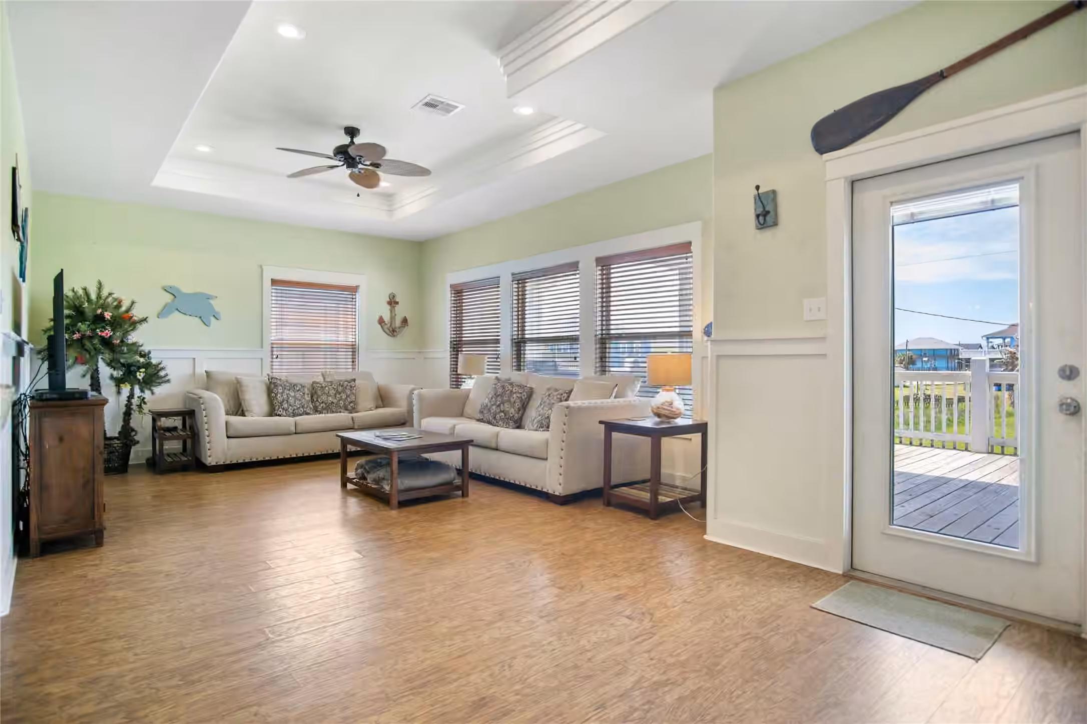Photo 5 of 988 Gulf Road, Crystal Beach, TX