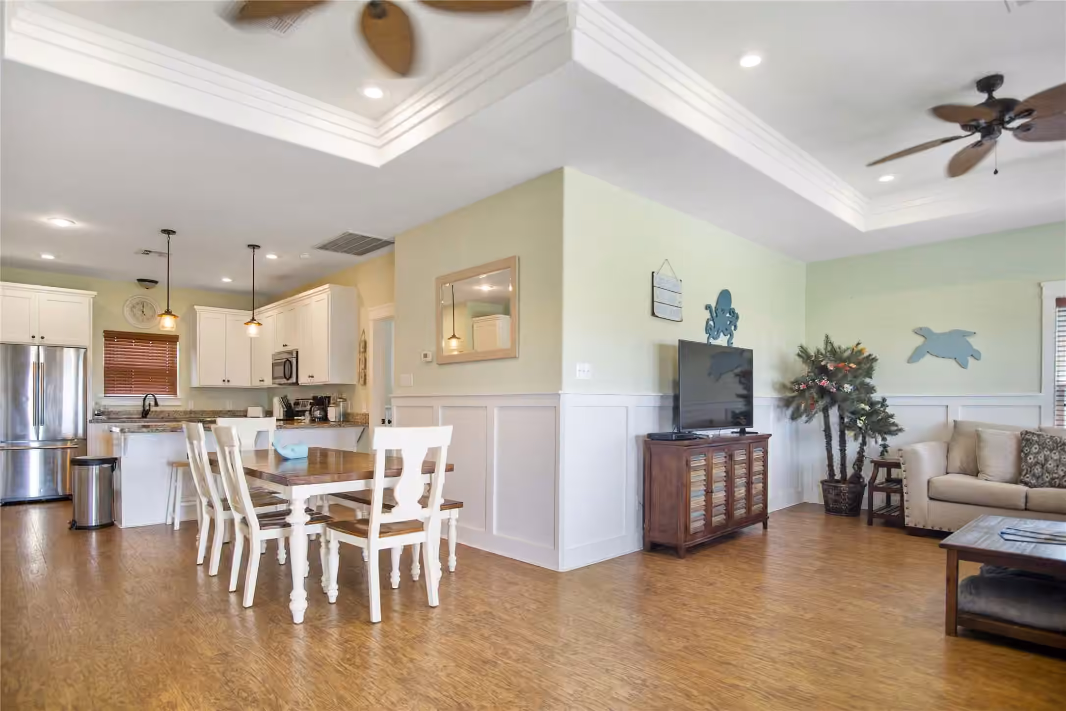 Photo 6 of 988 Gulf Road, Crystal Beach, TX