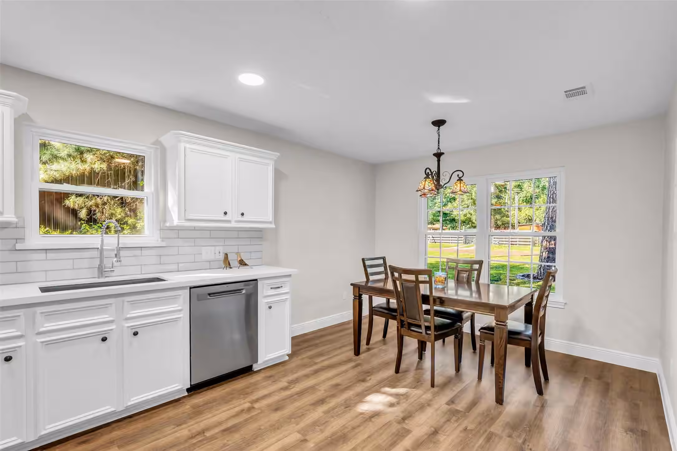 Photo 6 of 5945 Sinclair Drive, Montgomery, TX