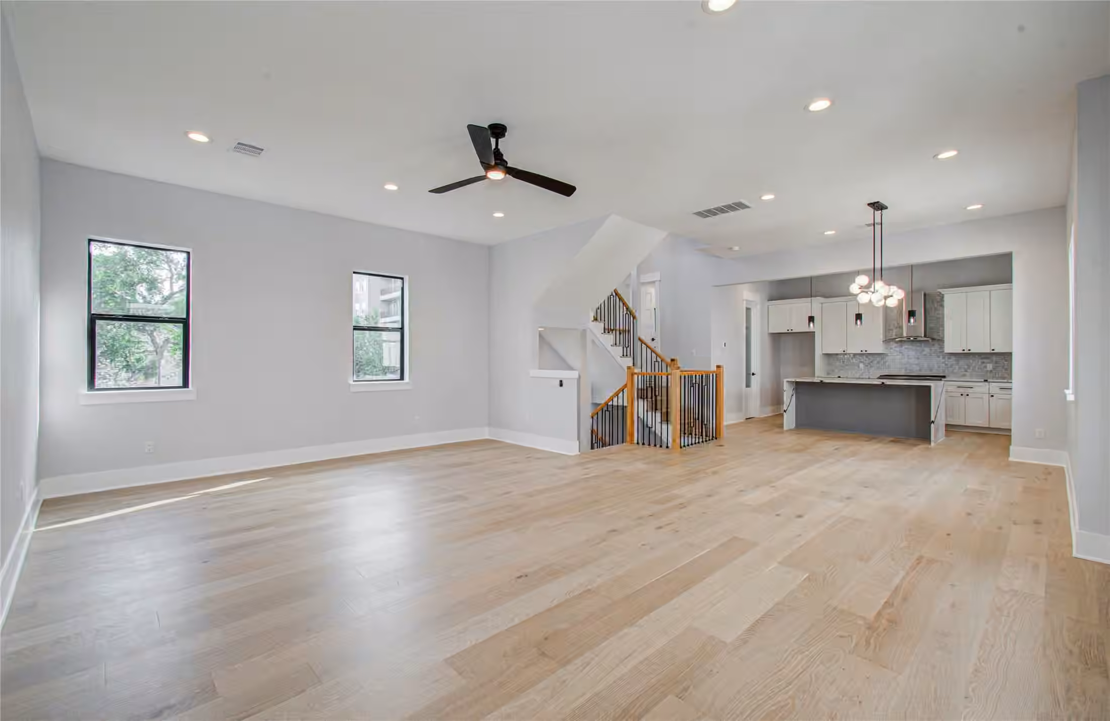 Photo 5 of 7016 Staffordshire Boulevard F, Houston, TX