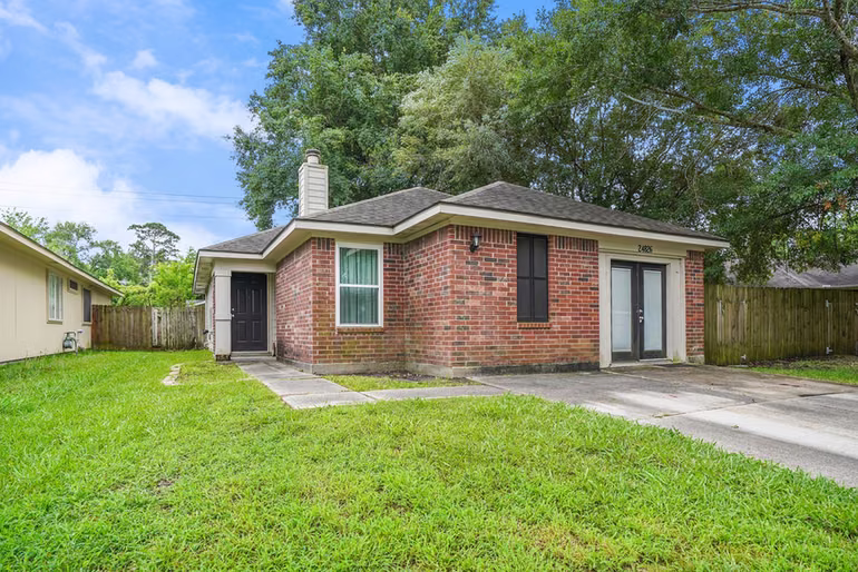 Photo 2 of 24826 Broad Pine Drive, Huffman, TX