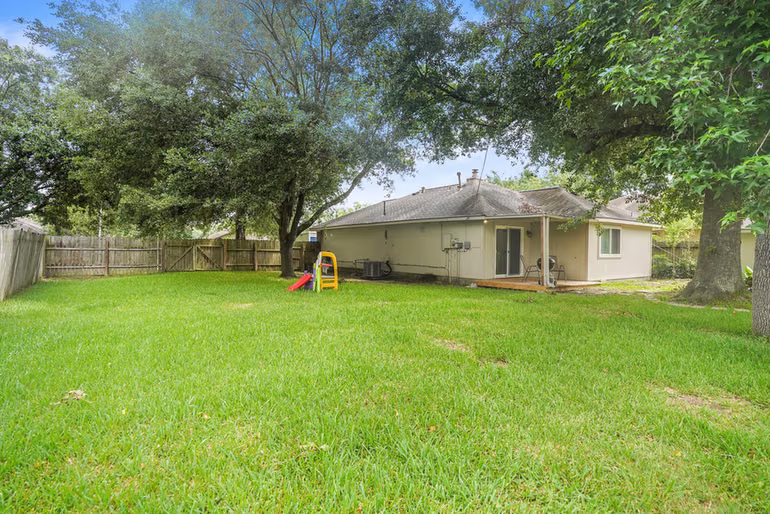 Photo 3 of 24826 Broad Pine Drive, Huffman, TX