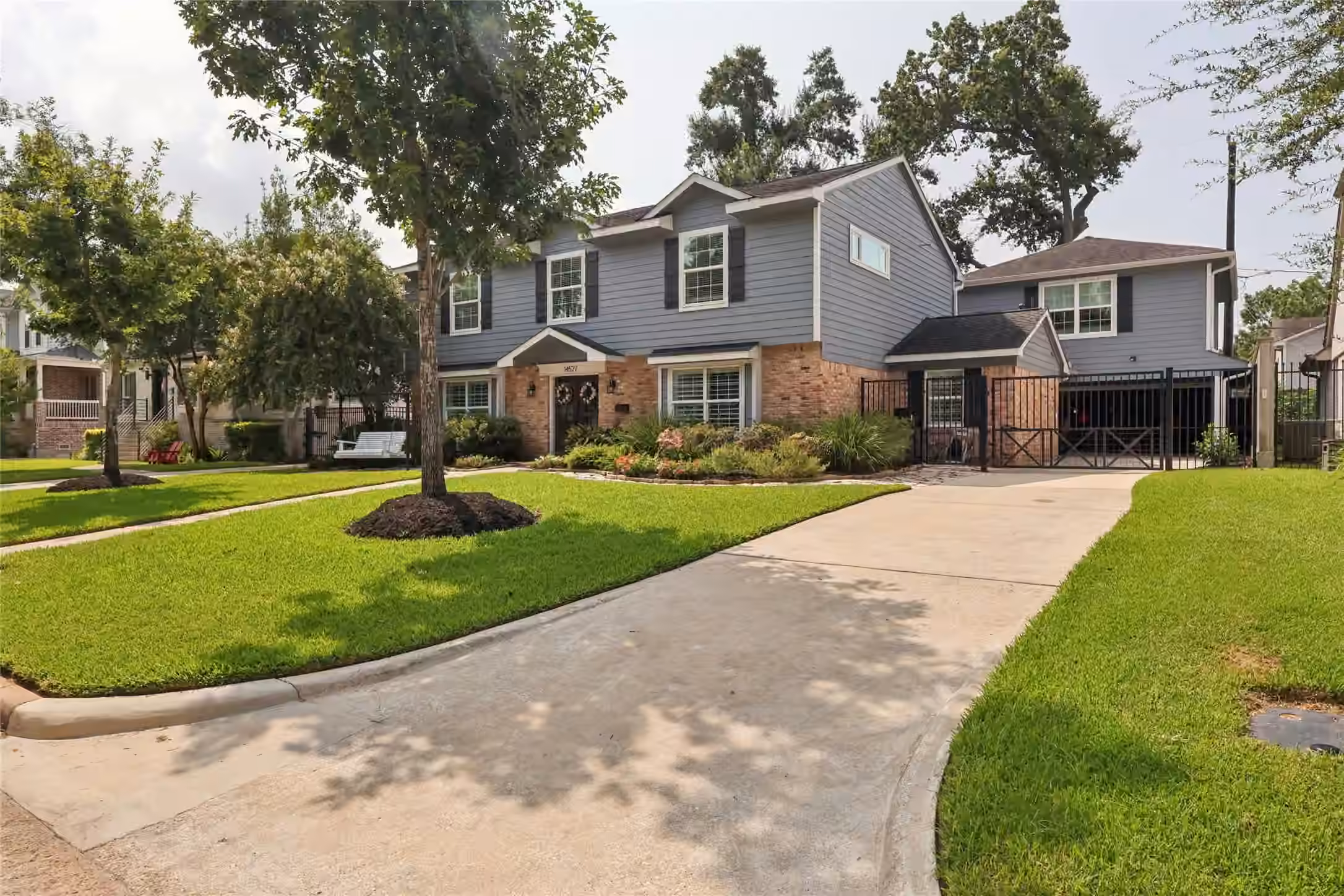 Photo 2 of 14527 Oak Bend Drive, Houston, TX