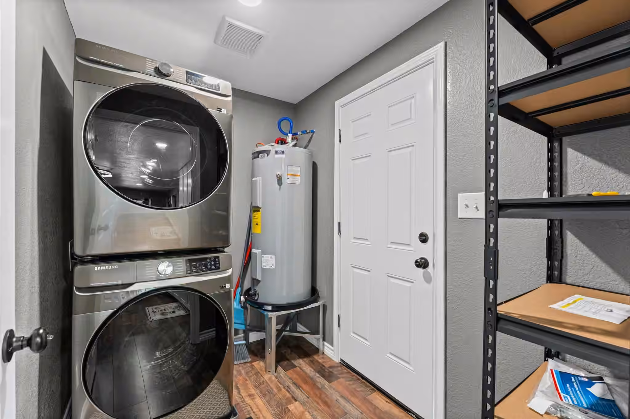 Photo 7 of 1219 Walnut Avenue, Rosenberg, TX