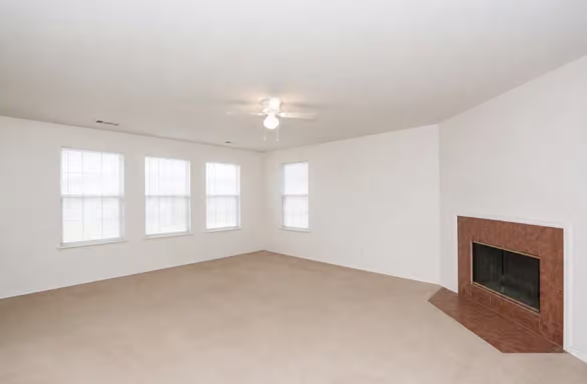 Photo 4 of 326 Remington Ridge Drive, Houston, TX