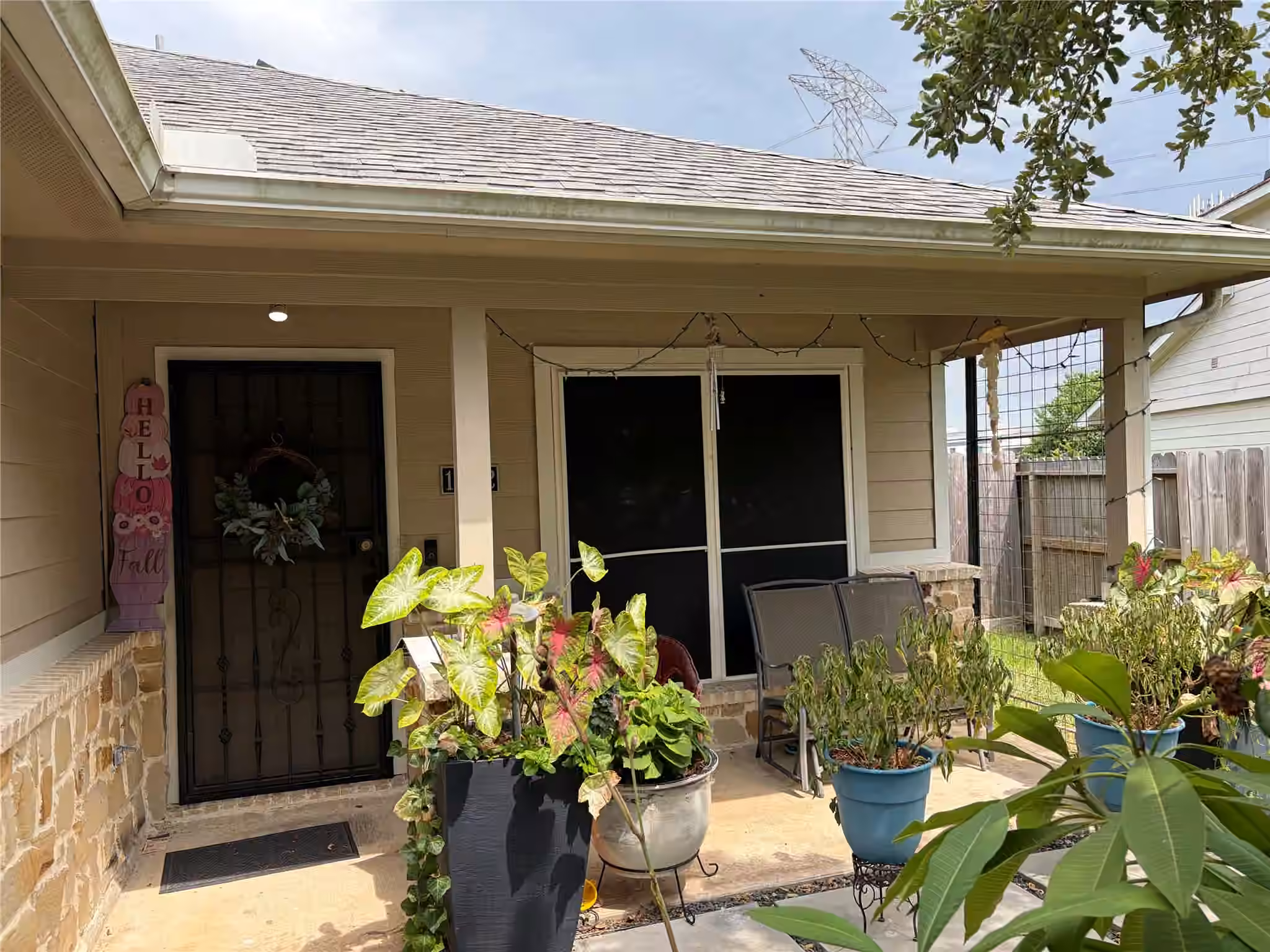 Photo 5 of 11042 Warath Oak Court, Houston, TX
