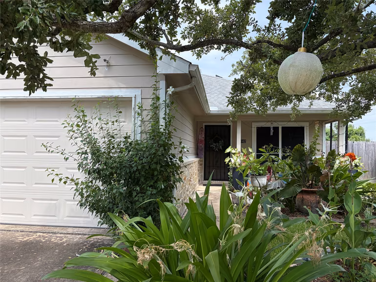 Photo 7 of 11042 Warath Oak Court, Houston, TX