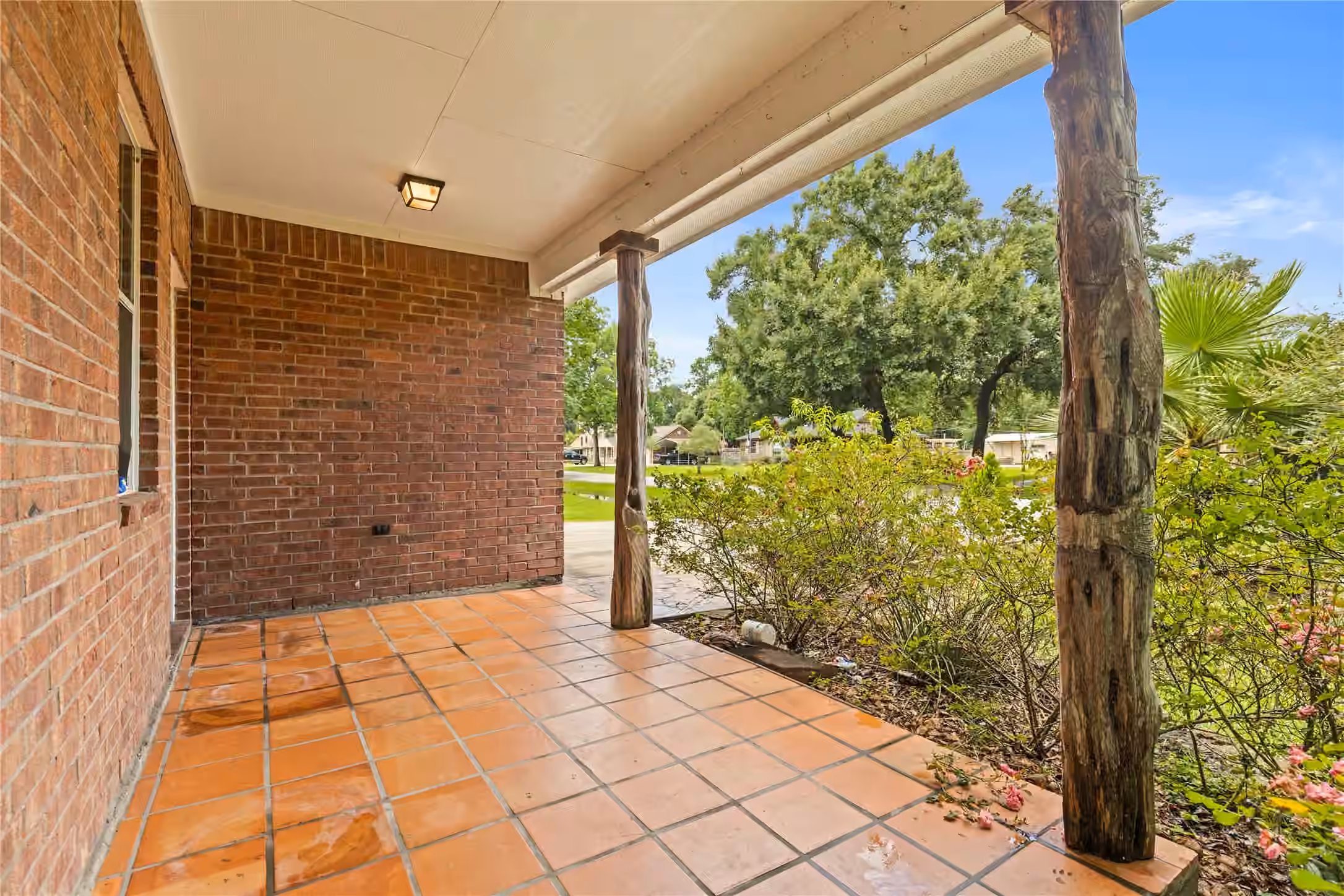 Photo 3 of 21800 Stargrass Drive, Spring, TX