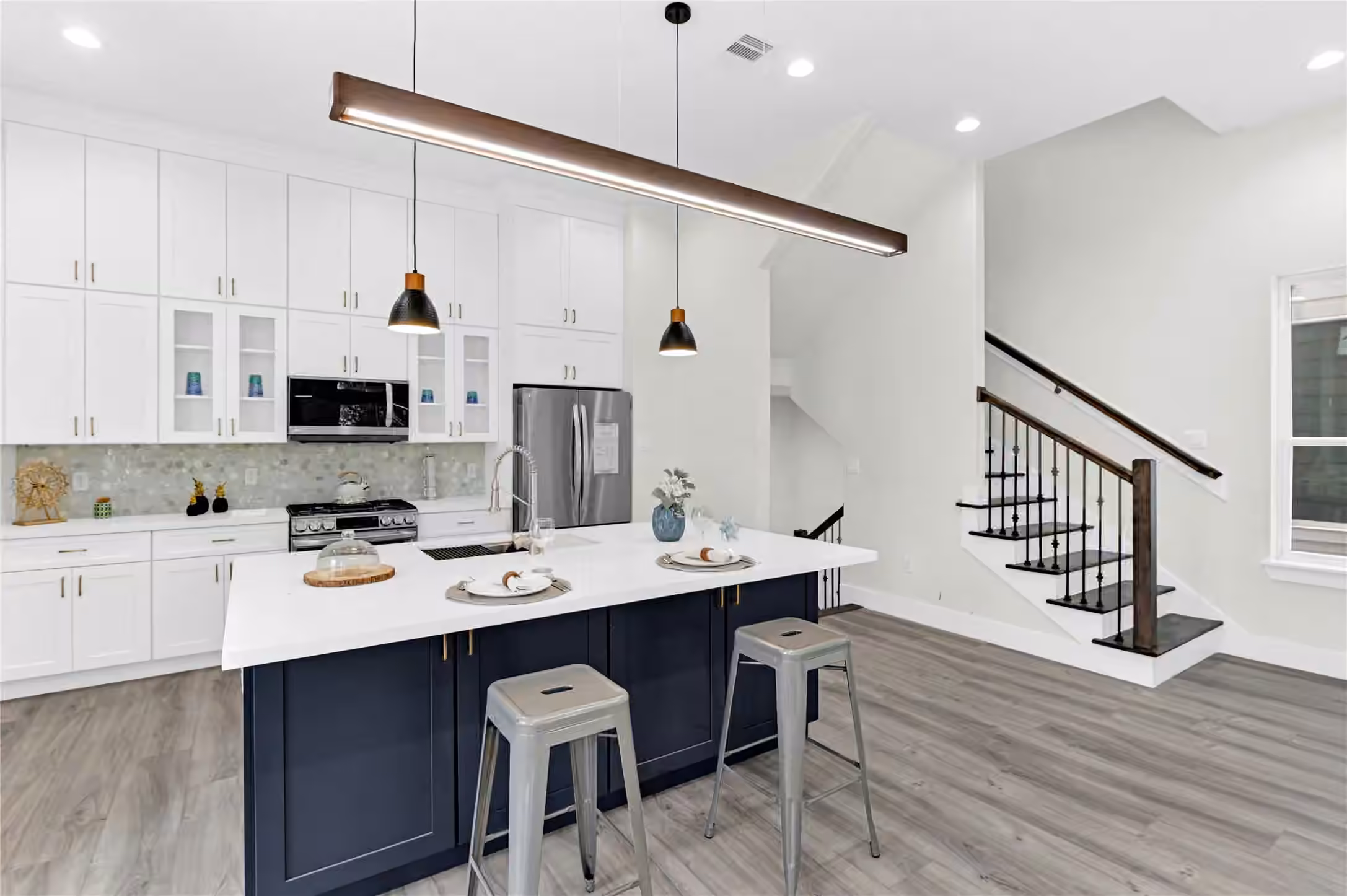 Photo 3 of 710 Link Road C, Houston, TX
