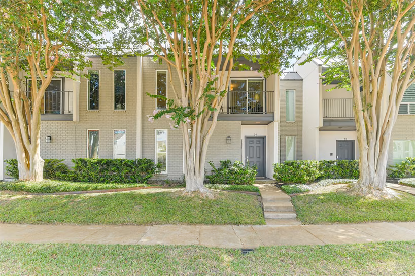 Photo 2 of 1300 Augusta Drive 24, Houston, TX
