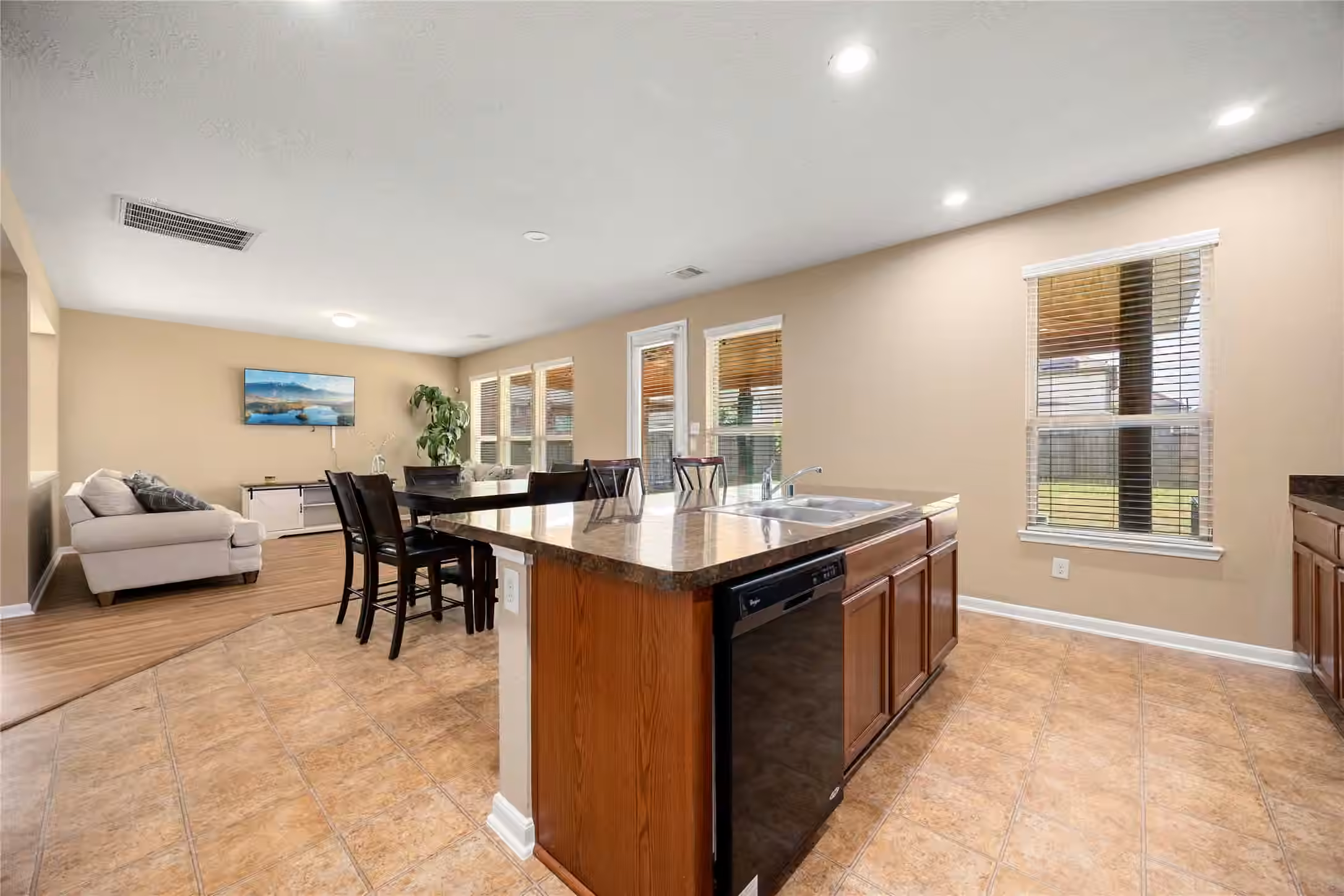 Photo 6 of 22414 Bellwick Ridge Lane, Katy, TX