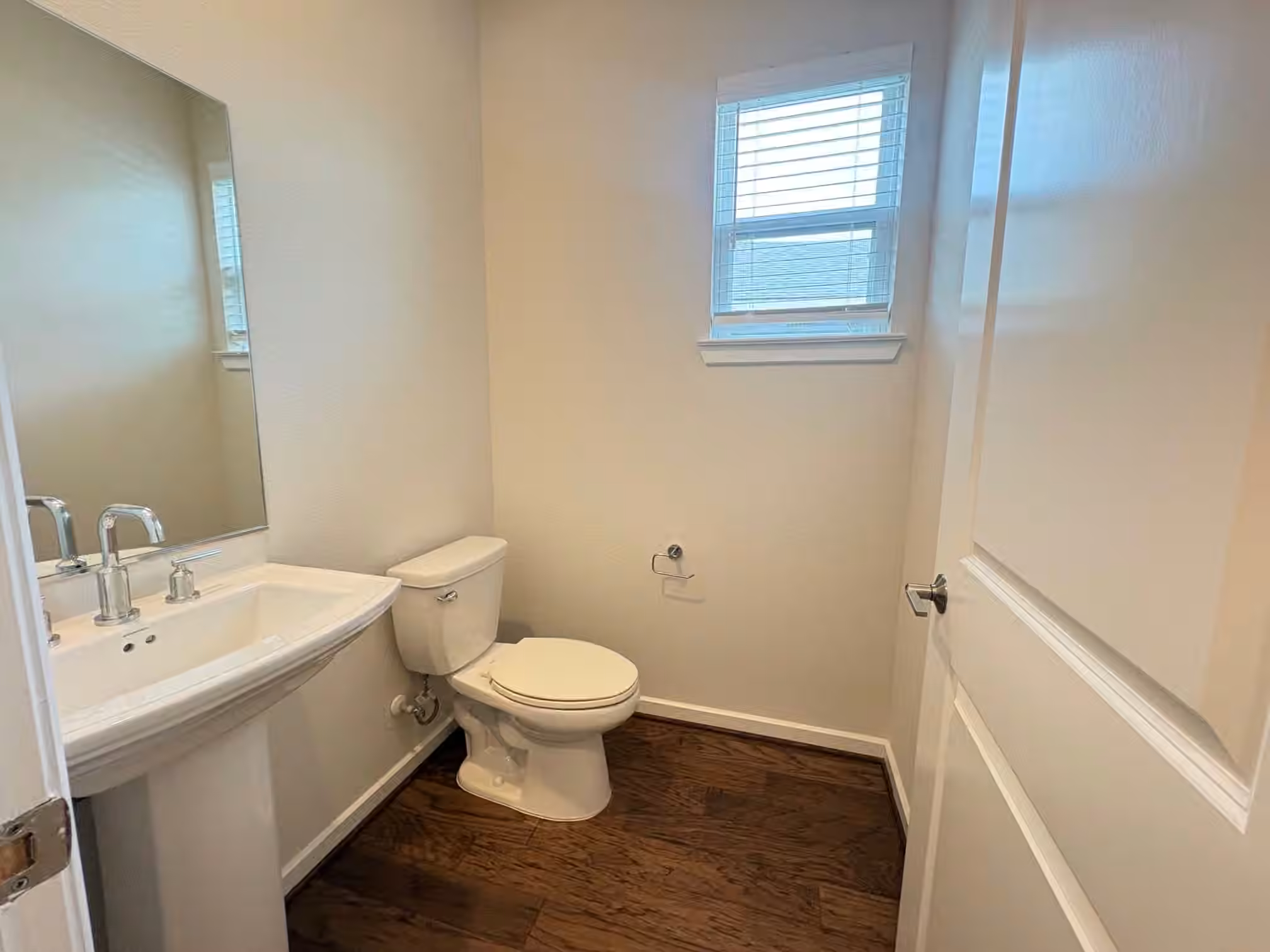 Photo 7 of 7846 Skylark Heights Lane, Richmond, TX