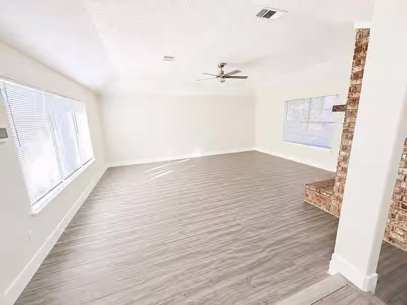 Photo 6 of 17150 Port O Call Street, Crosby, TX