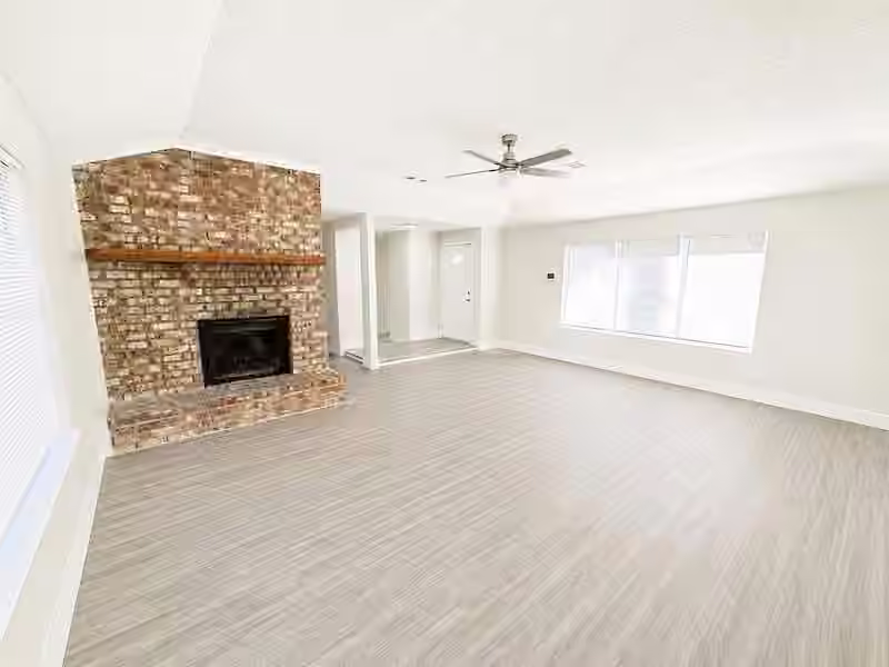 Photo 7 of 17150 Port O Call Street, Crosby, TX