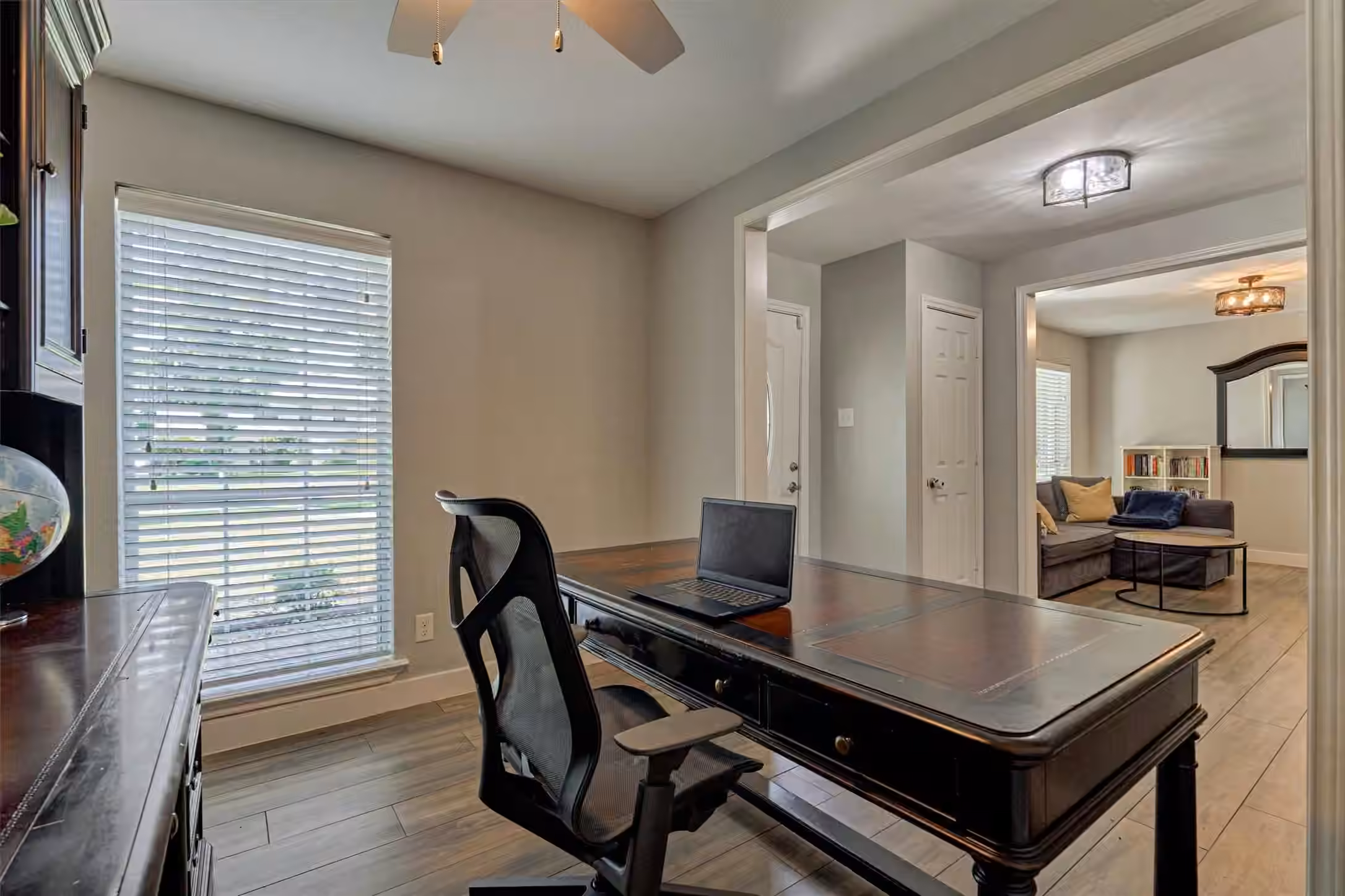 Photo 6 of 6515 Glenhill Drive, Spring, TX