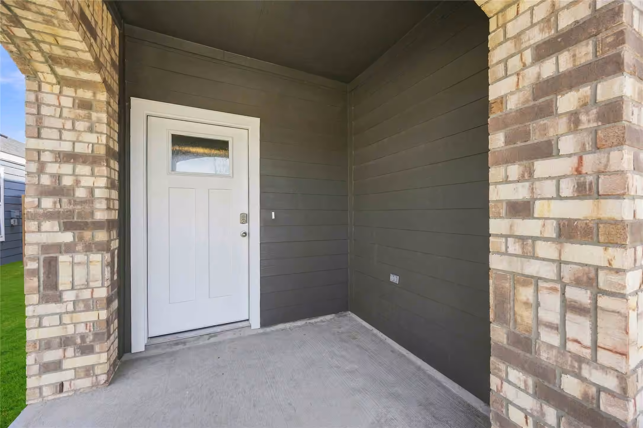 Photo 3 of 5114 Greengrass Willow Way, Houston, TX