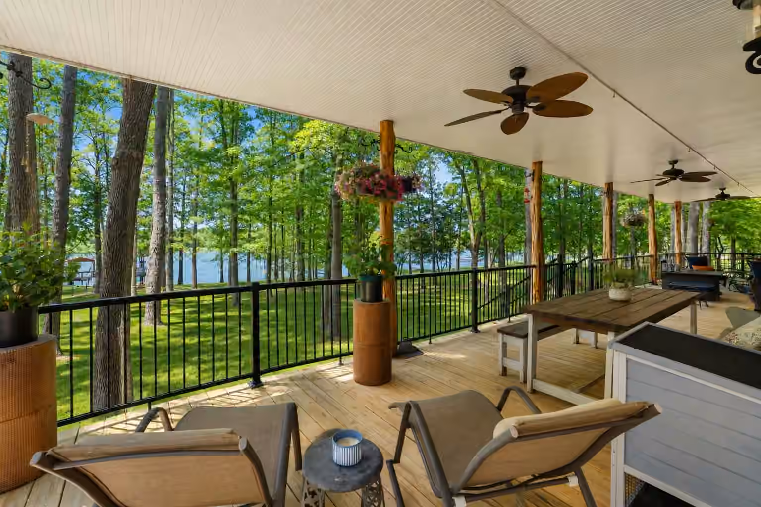 Photo of 560 Deerwood Drive, Trinity, TX 75862