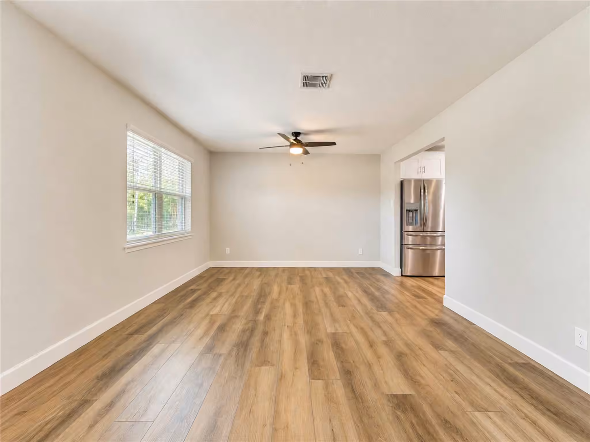 Photo 7 of 1105 Kost Road, Alvin, TX