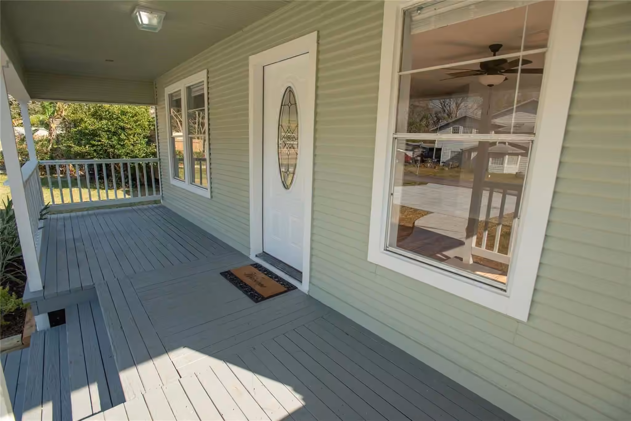 Photo 3 of 219A Texas Avenue, Bacliff, TX