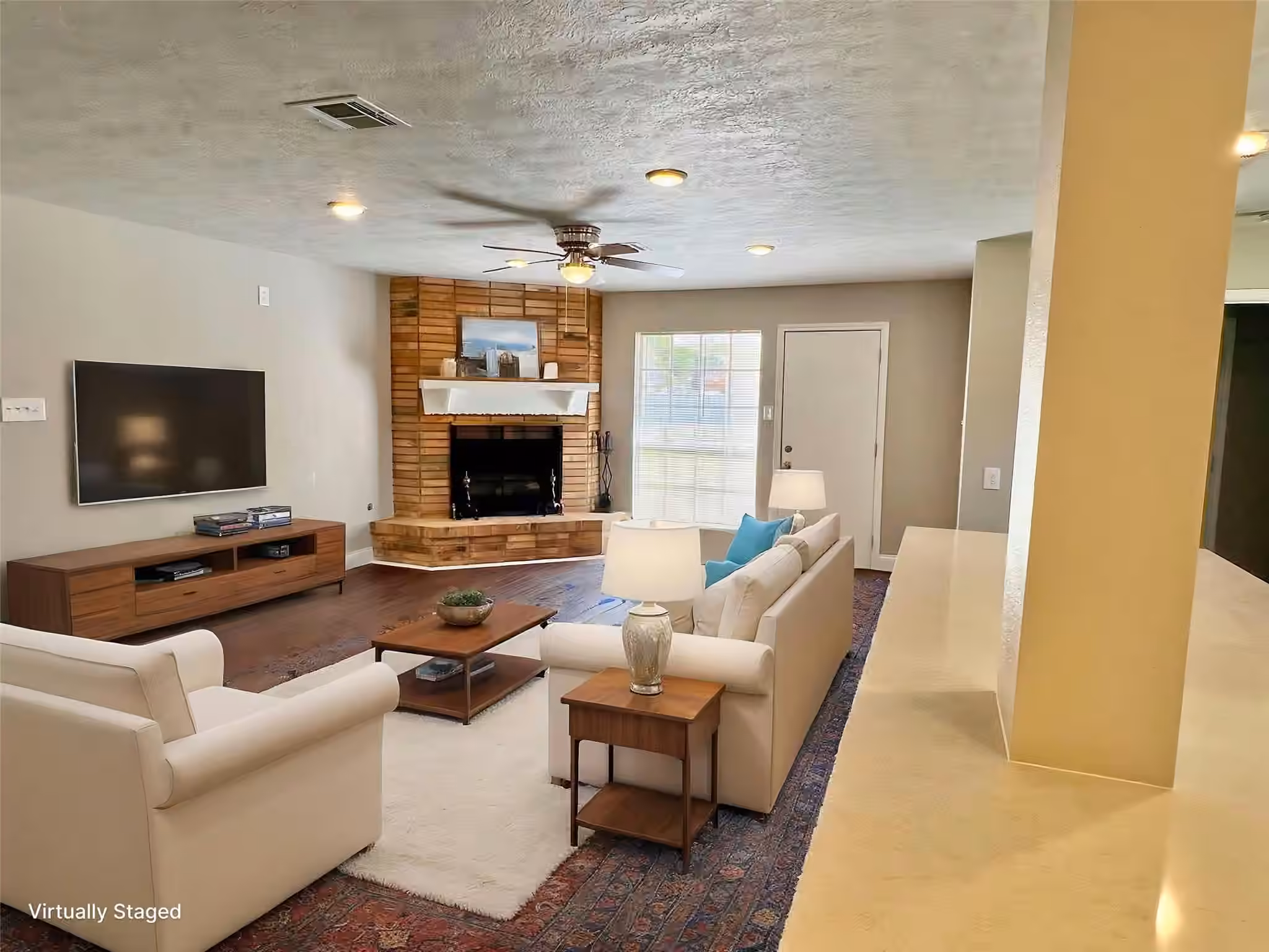 Photo 6 of 415 Sevenhampton Lane, Houston, TX