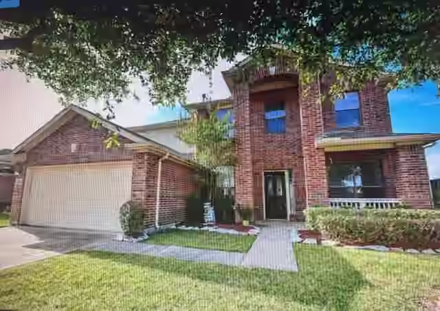 Photo of 15402 Marlowe Grove Drive, Sugar Land, TX 77498
