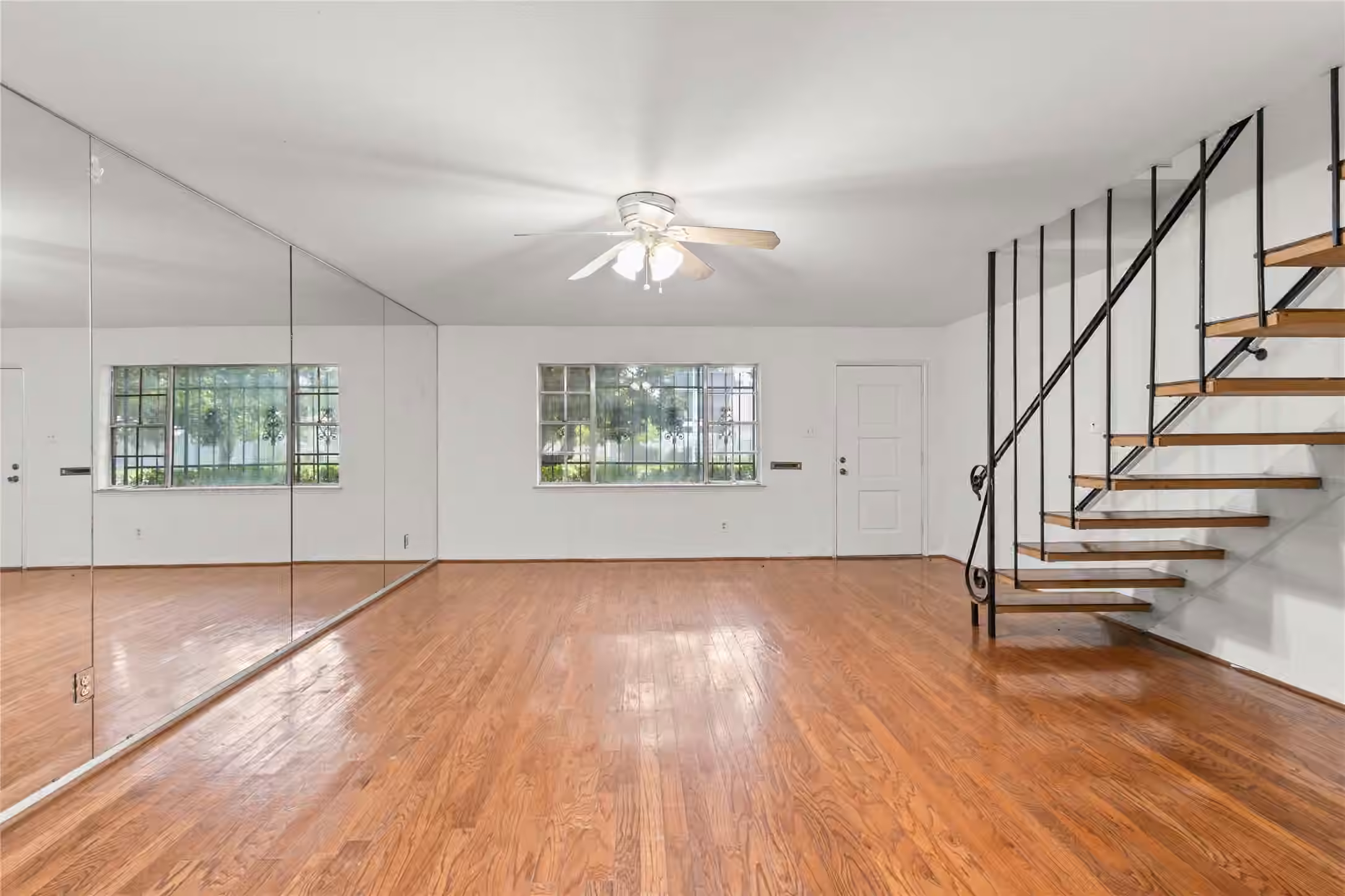 Photo 2 of 8238 Fondren Road 8238, Houston, TX