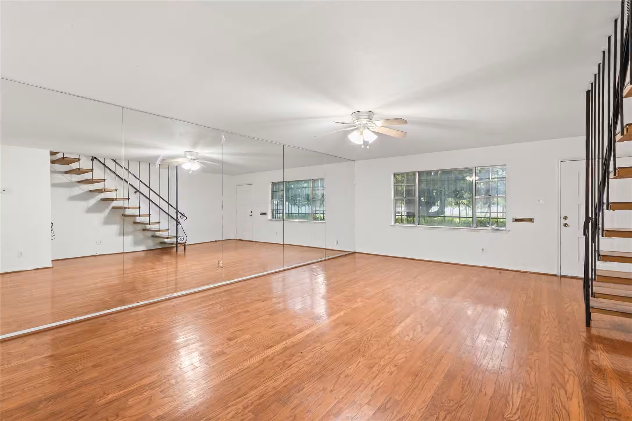 Photo 3 of 8238 Fondren Road 8238, Houston, TX