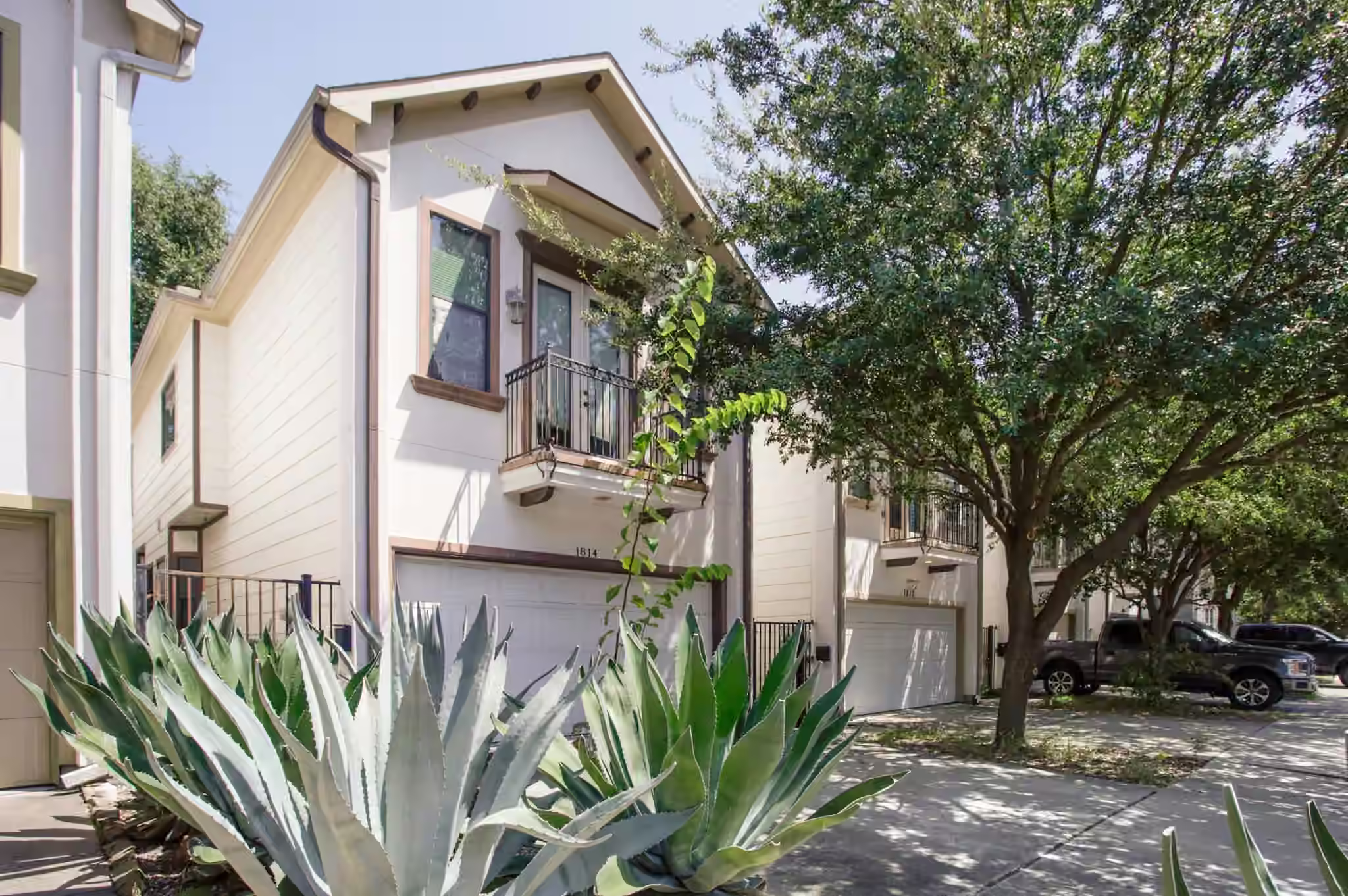 Photo 3 of 1814 Edwards Street, Houston, TX