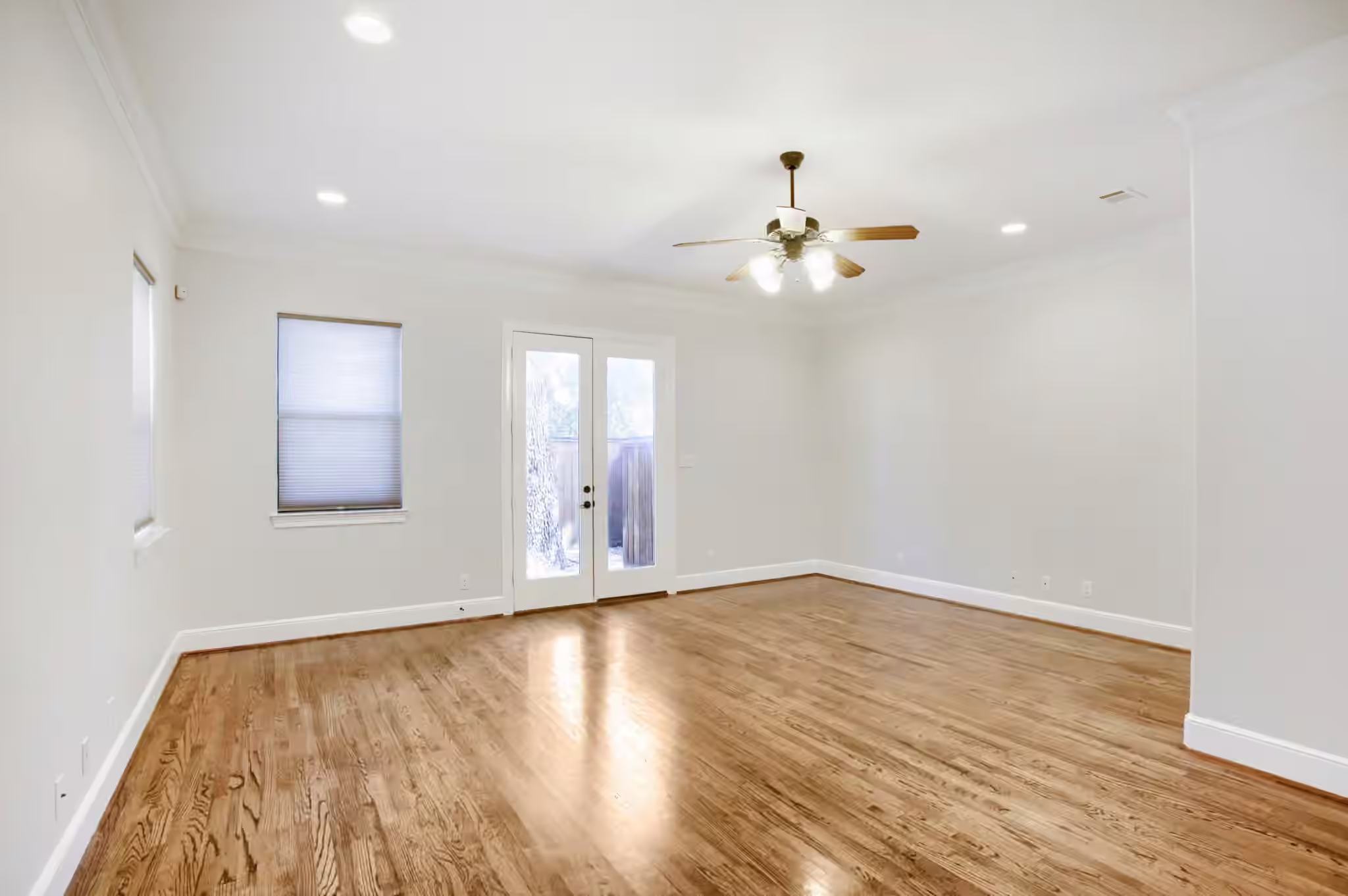 Photo 5 of 1814 Edwards Street, Houston, TX