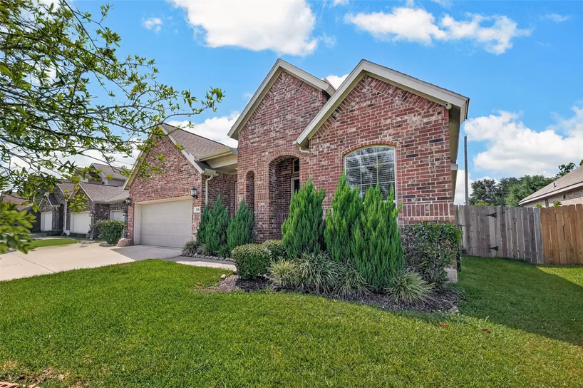 Photo of 501 Campbell Drive, League City, TX