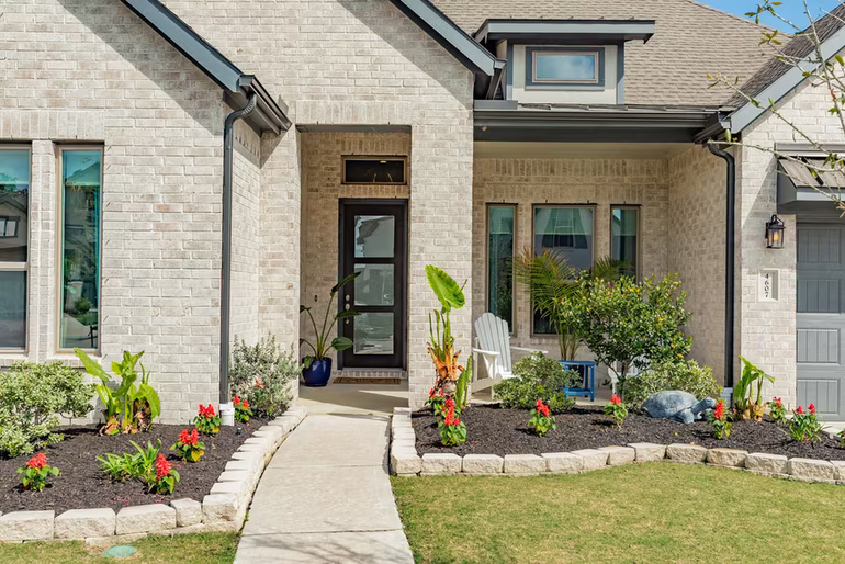 Photo 2 of 4607 Mountain Laurel Drive, Manvel, TX