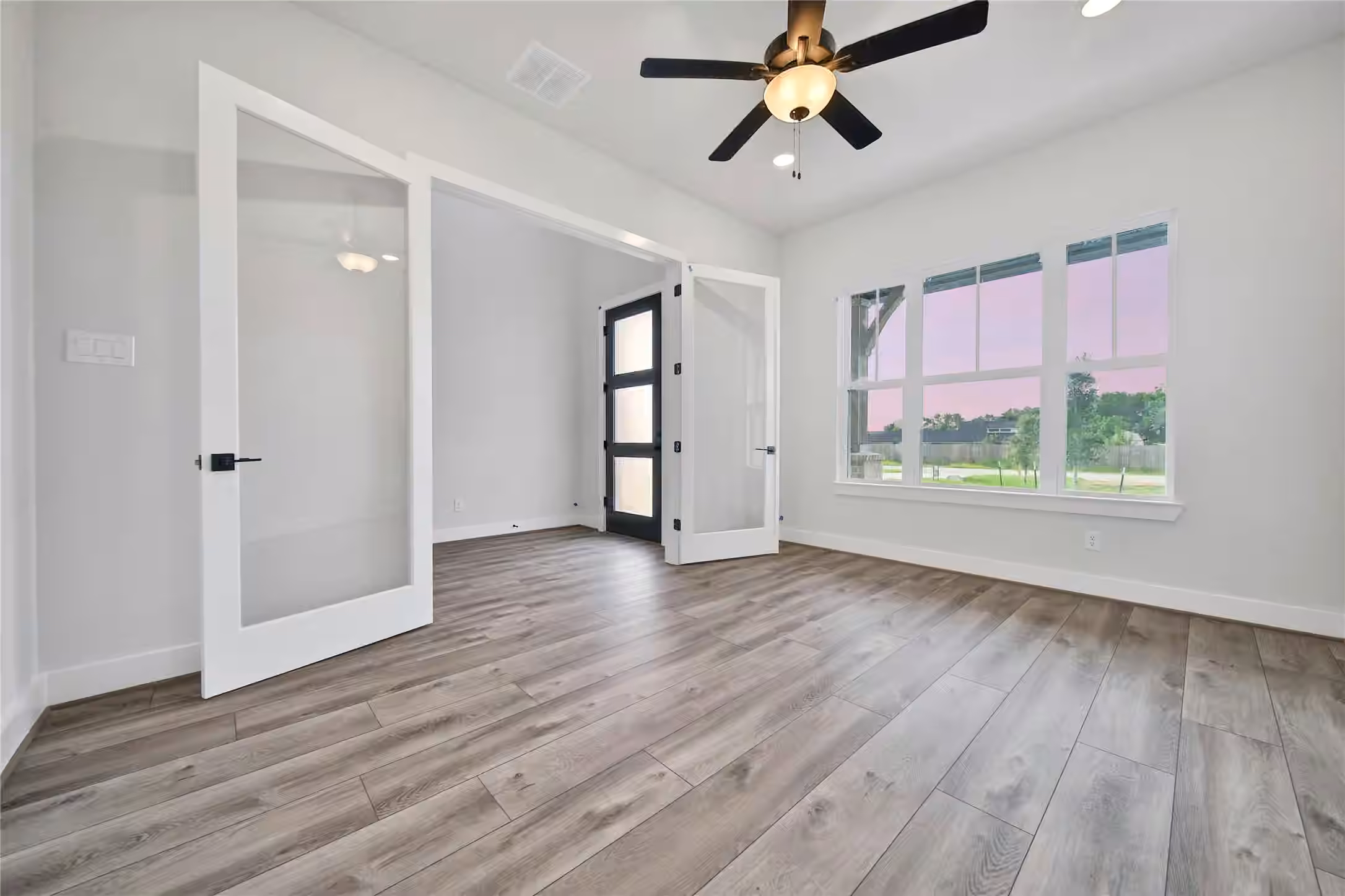 Photo 4 of 4506 Magnolia Bend Drive, Rosharon, TX