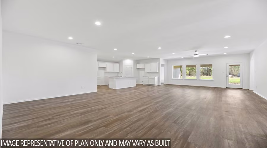 Photo 5 of 16215 Ross Court, Conroe, TX