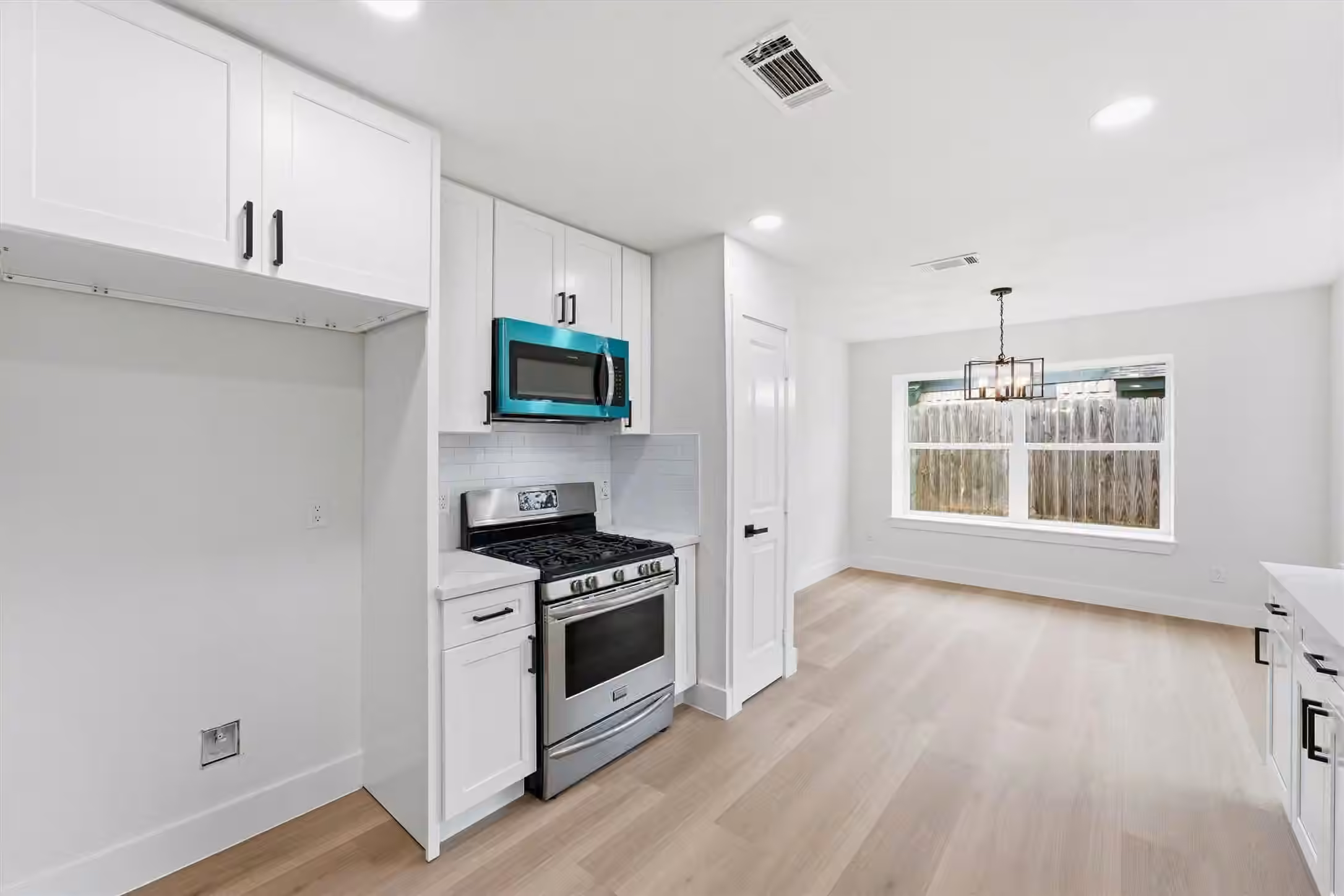 Photo 5 of 17106 Jane Lynn Lane, Houston, TX