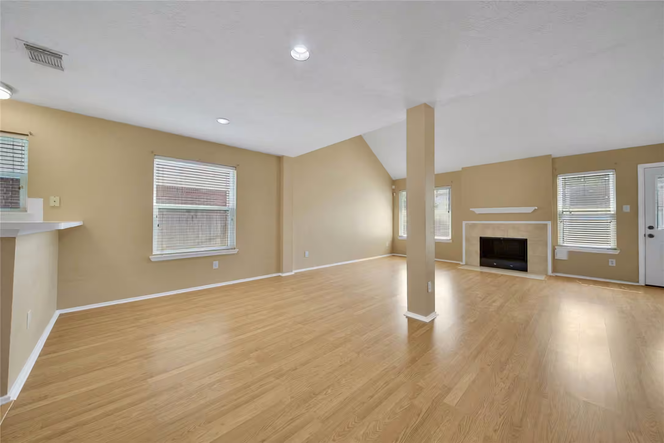Photo 2 of 3406 Morningtide Drive, Katy, TX