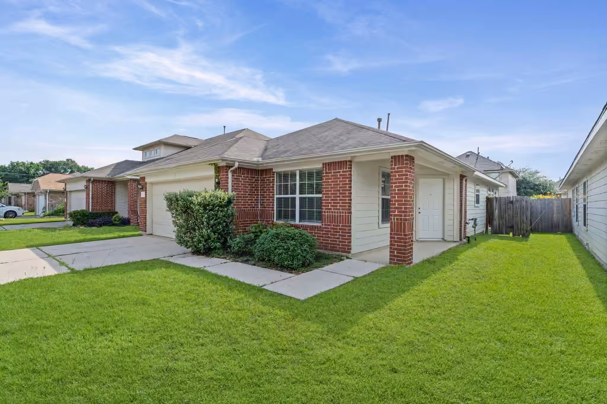 Photo 2 of 21218 Rezanof Road, Humble, TX