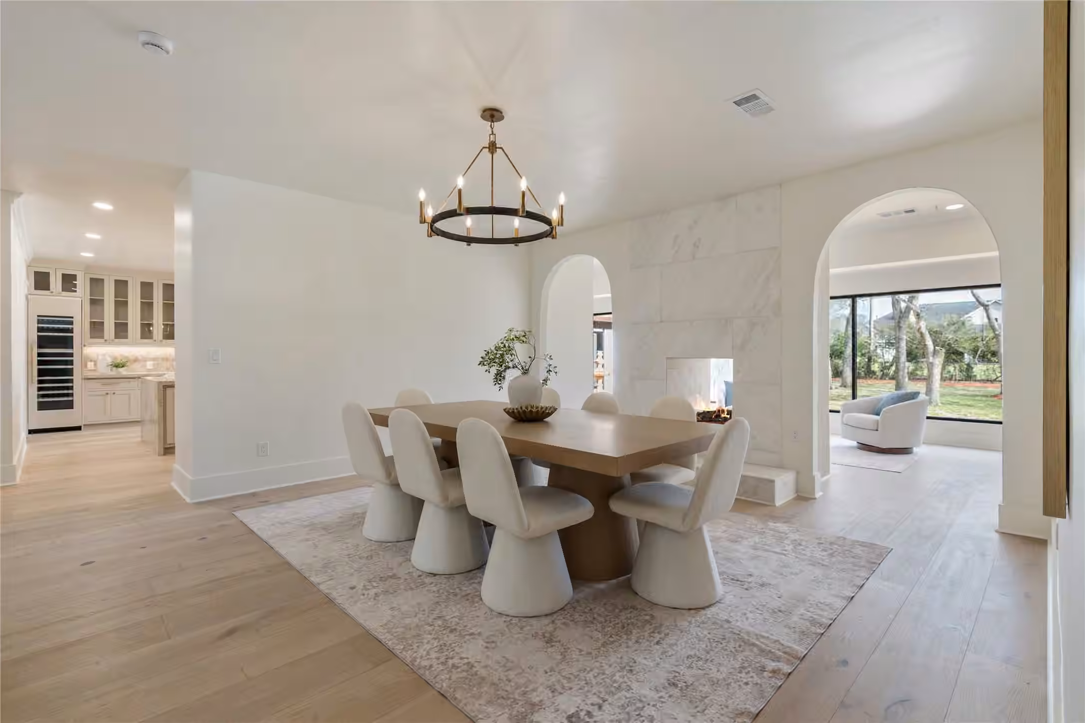 Photo 5 of 1205 Tall Pines Drive, Friendswood, TX