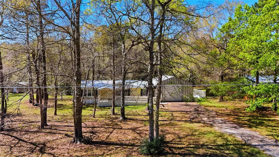 Photo 2 of 4484 Grand Oaks Drive, Willis, TX