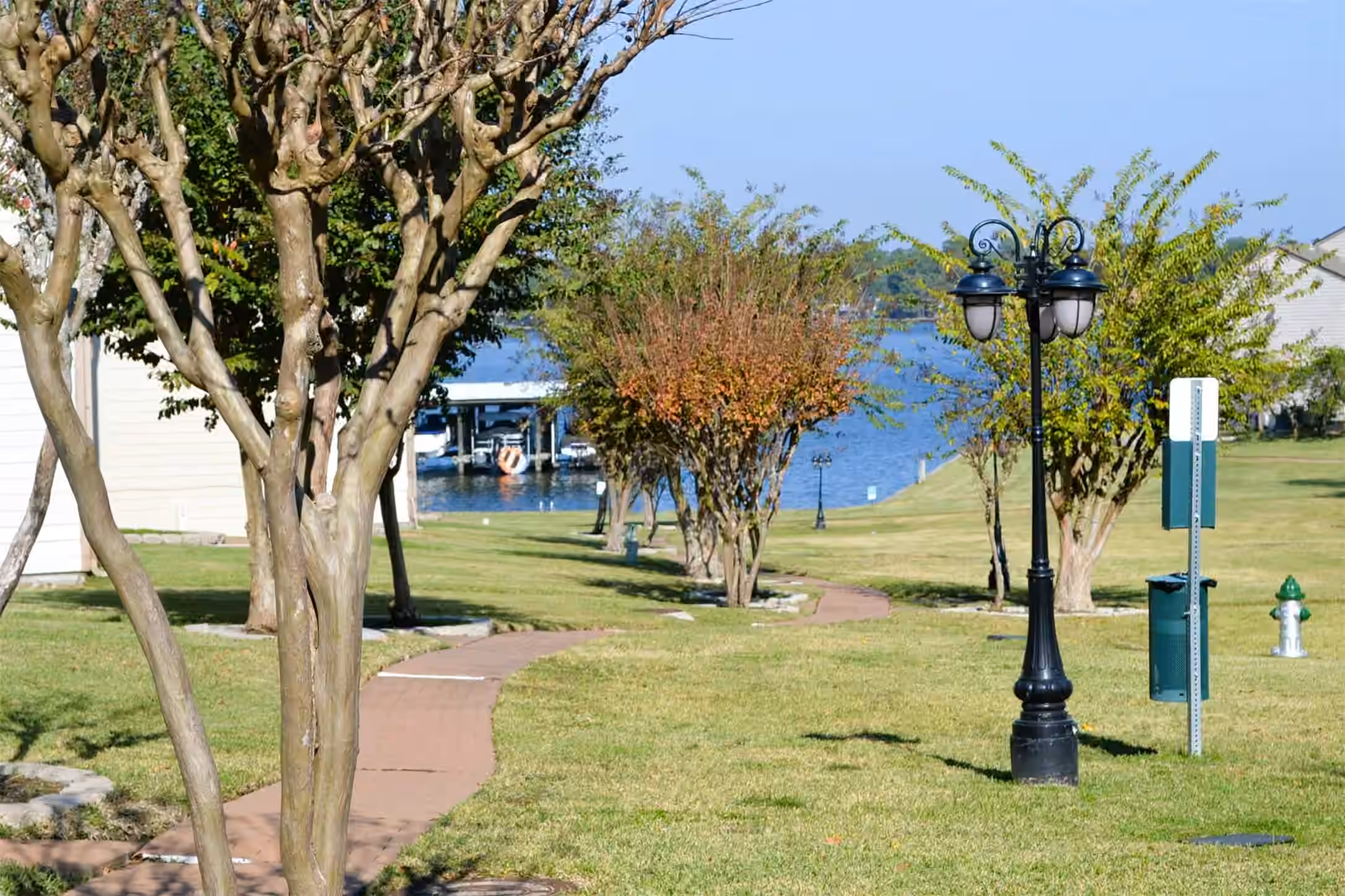 Photo 6 of 102 Lakeview Terrace Terrace D, Conroe, TX