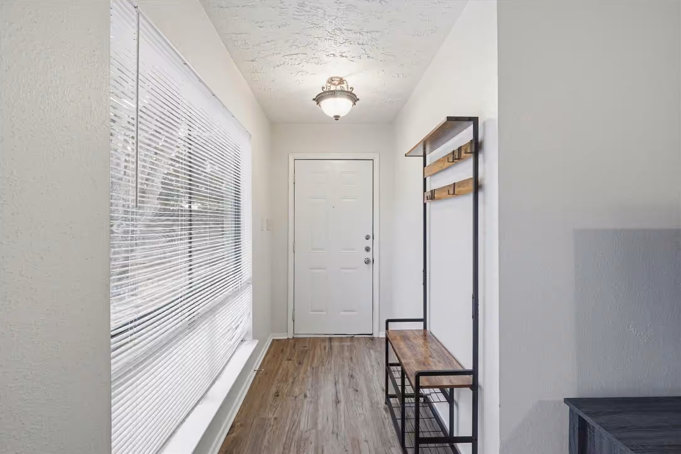 Photo 6 of 16131 Highlander Drive, Houston, TX