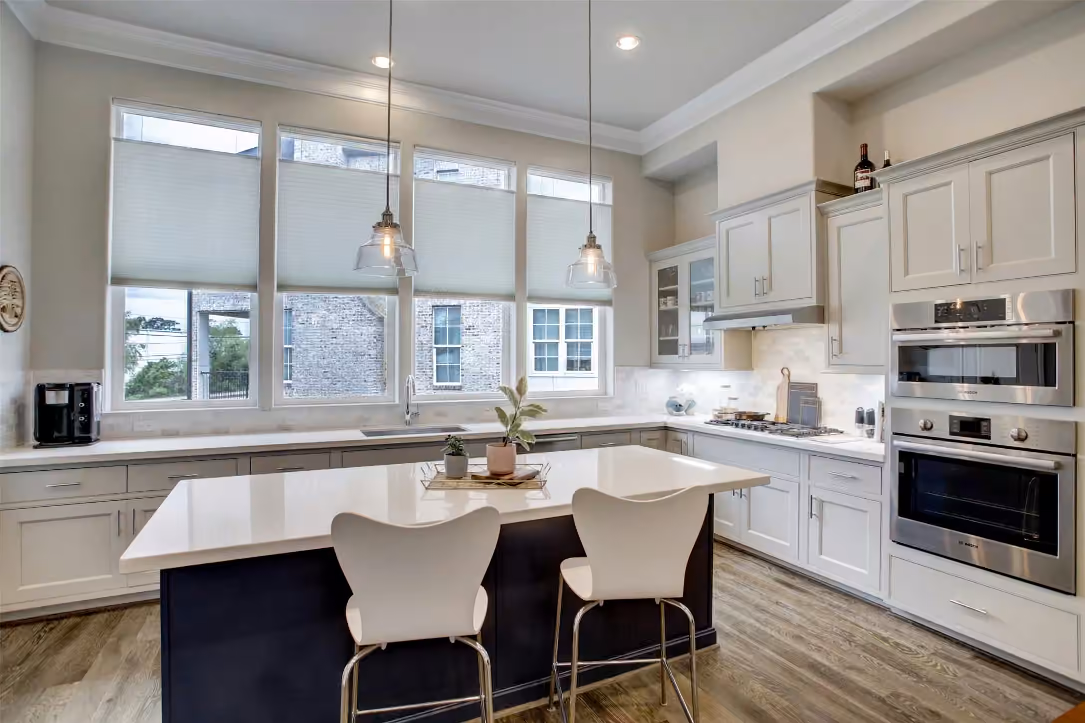 Photo 2 of 6068 Kansas Street, Houston, TX