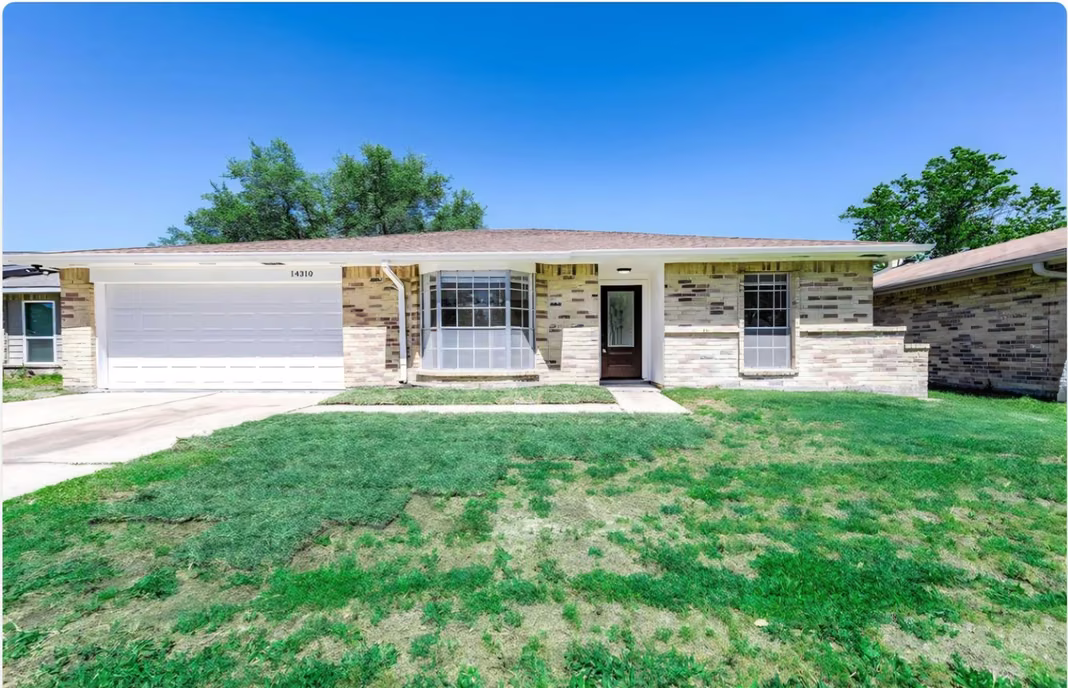 Photo of 14310 Southline Road, Sugar Land, TX 77498