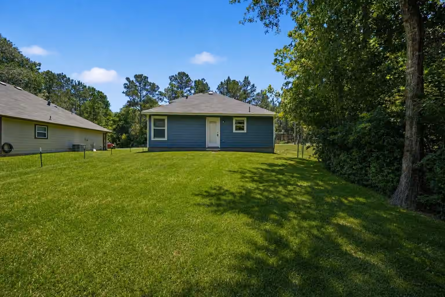 Photo 4 of 3367 Arapaho Circle, Willis, TX