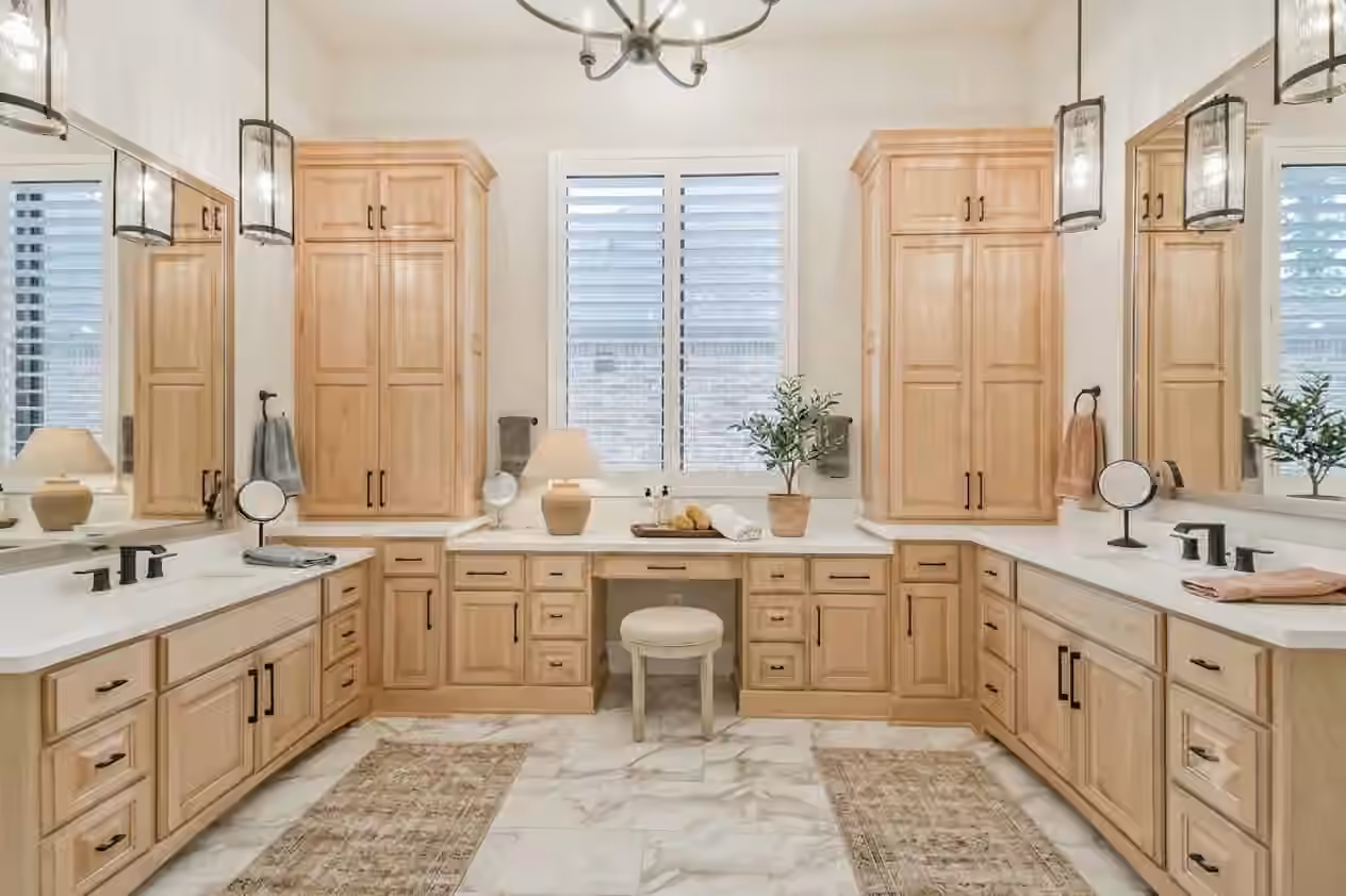 Photo 4 of 208 N Opulent Drive, Montgomery, TX