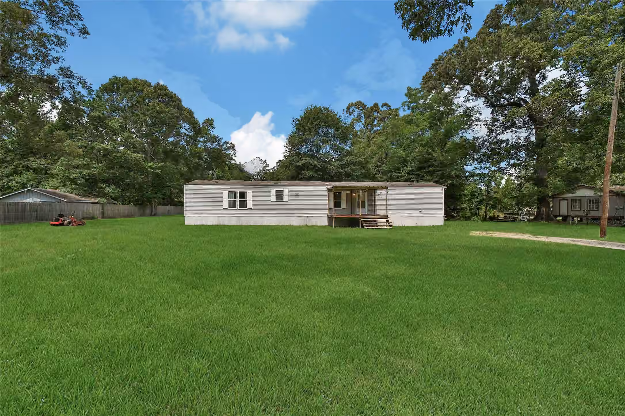 Photo of 13763 Morgan Drive, Splendora, TX 77372