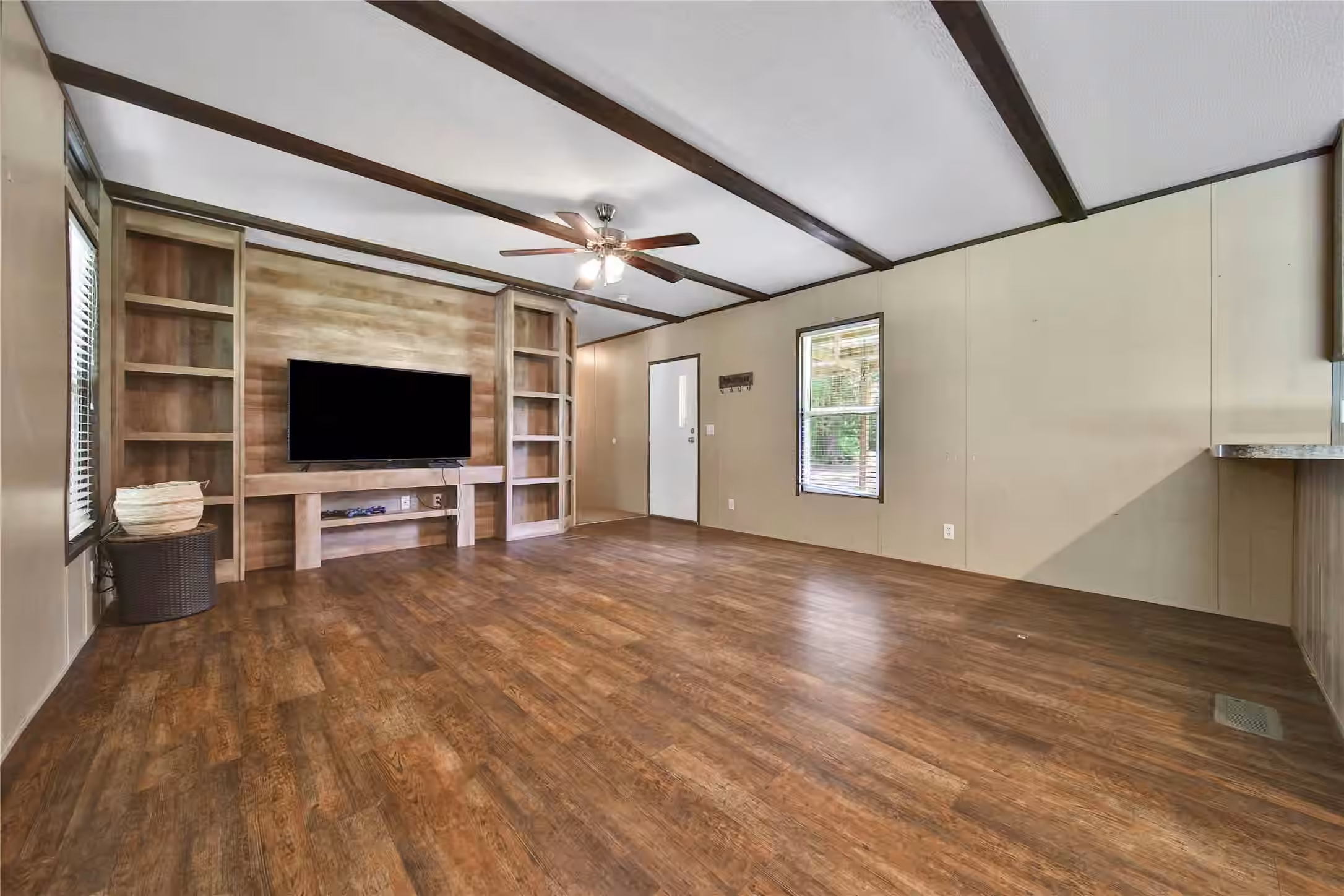 Photo 2 of 13763 Morgan Drive, Splendora, TX