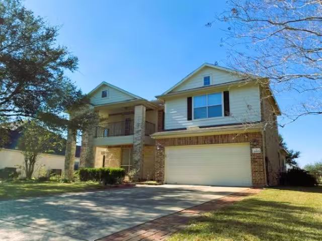 Photo 2 of 23023 Spellbrook Bend Lane, Richmond, TX
